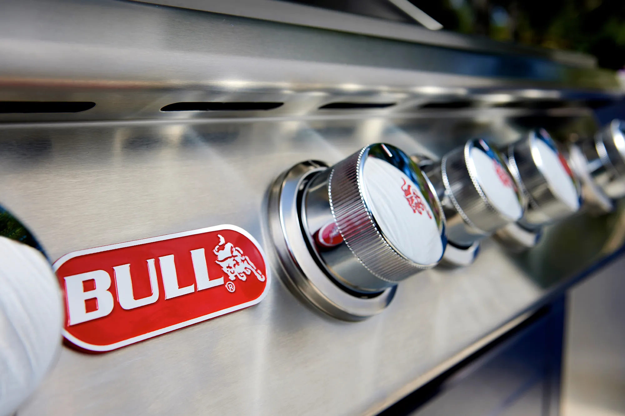 Bull Outdoor Products Grills & Appliances